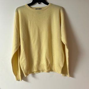 Men’s yellow cashmere sweater